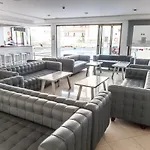 Hostal Apolo