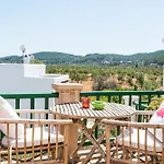 Es Cucons Rural Hotel