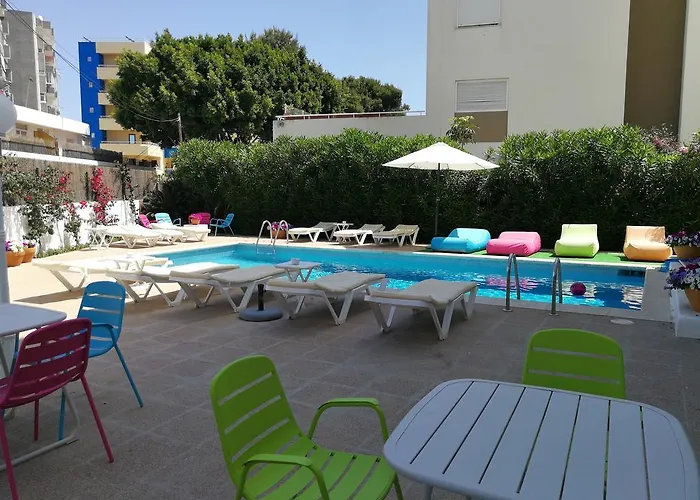 Apartamentos Es Cantó