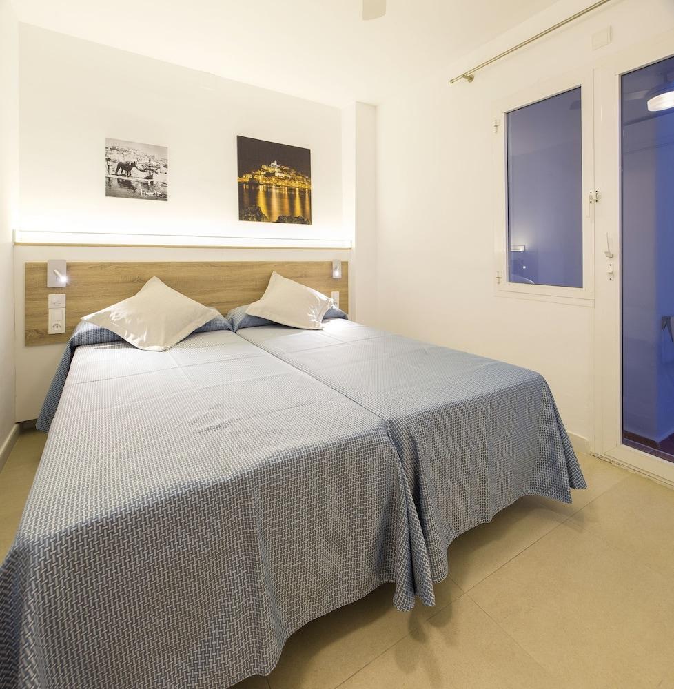 Playa Bella Aparthotel