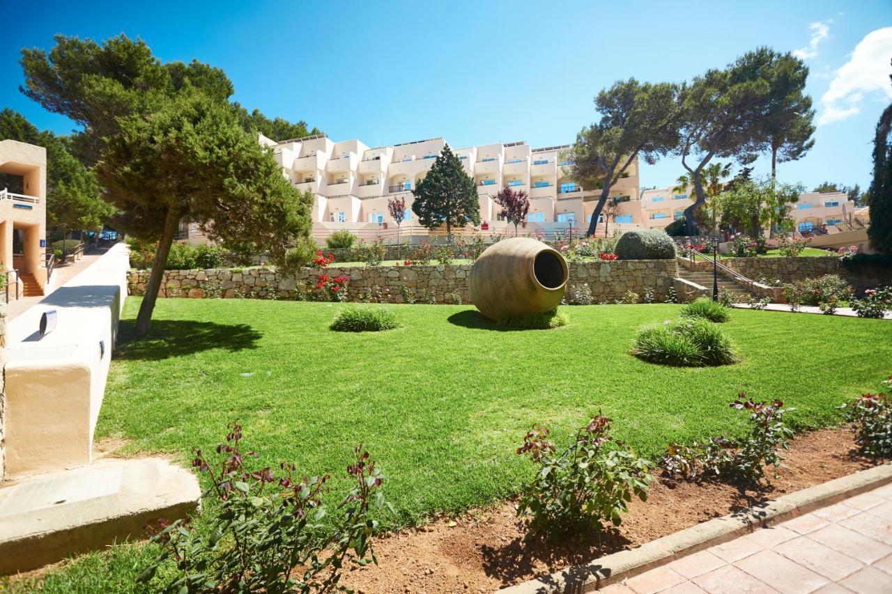 Hotel Invisa Club Cala Blanca 3*