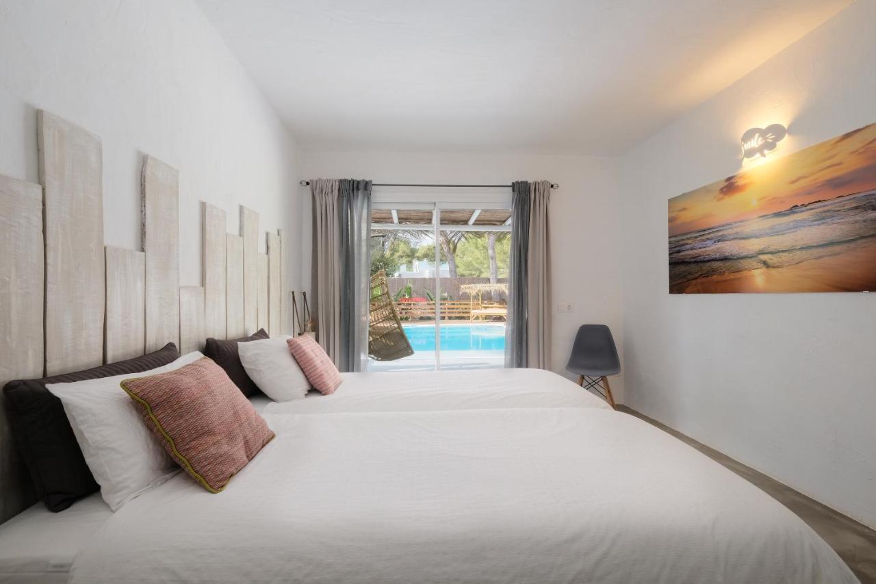 Clara Ibiza Villa Santa Eularia des Riu