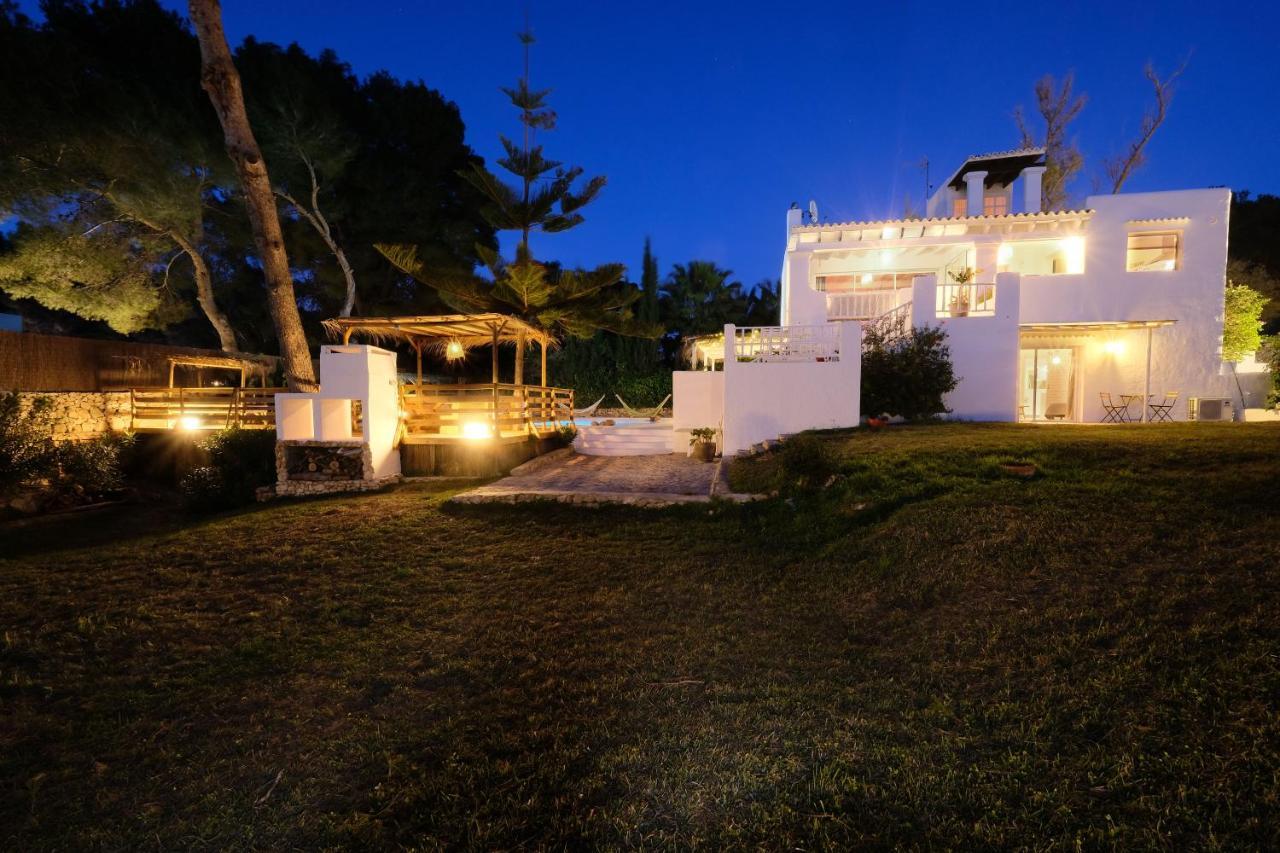 Clara Ibiza *