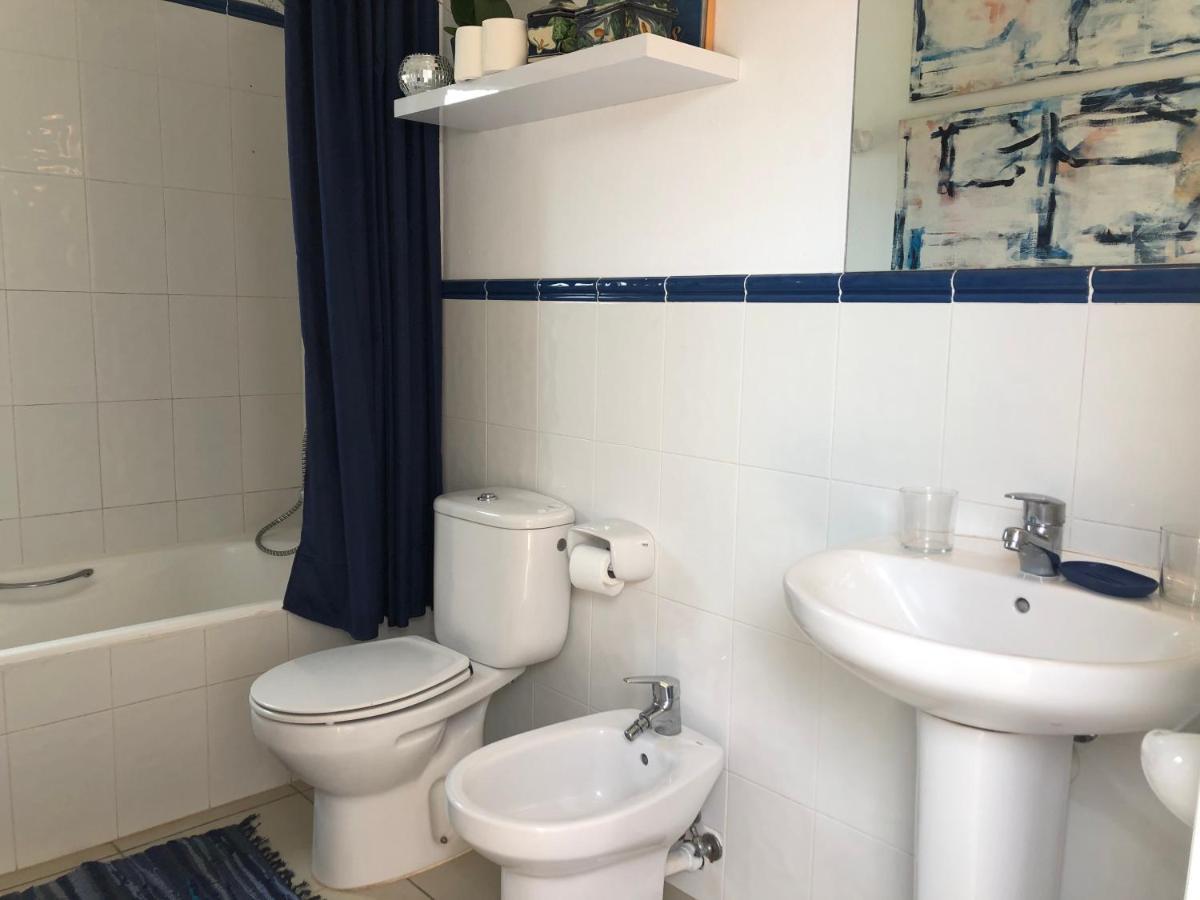 Bed & Breakfast Justbeandbeibiza