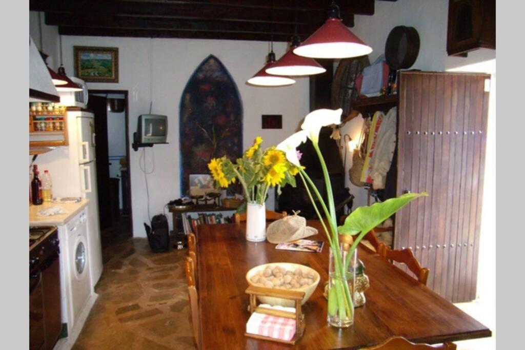 Casa Tipica Ibicenca, Encanto Y Comodidad Vakantiehuis Sant Carles de Peralta