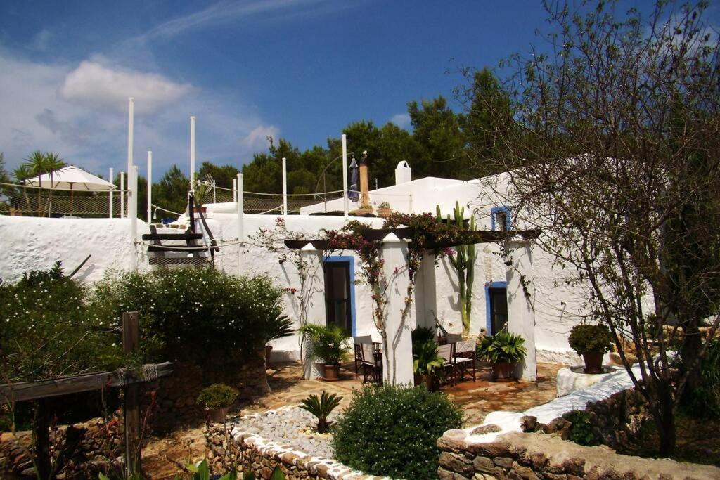 Casa Tipica Ibicenca, Encanto Y Comodidad Sant Carles de Peralta