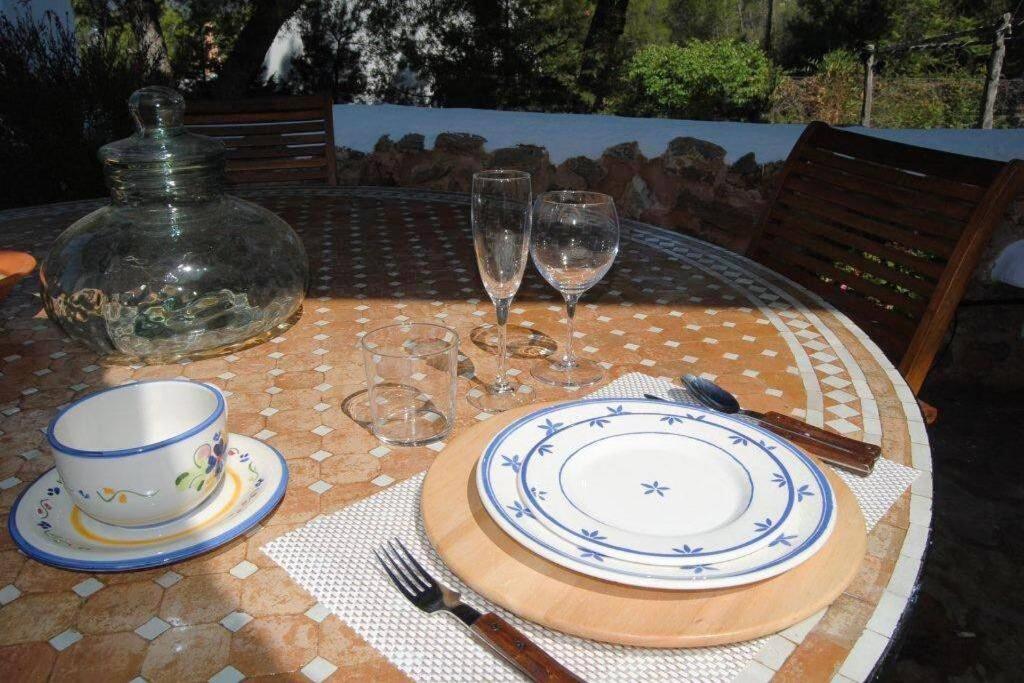Casa Tipica Ibicenca, Encanto Y Comodidad Vakantiehuis Sant Carles de Peralta