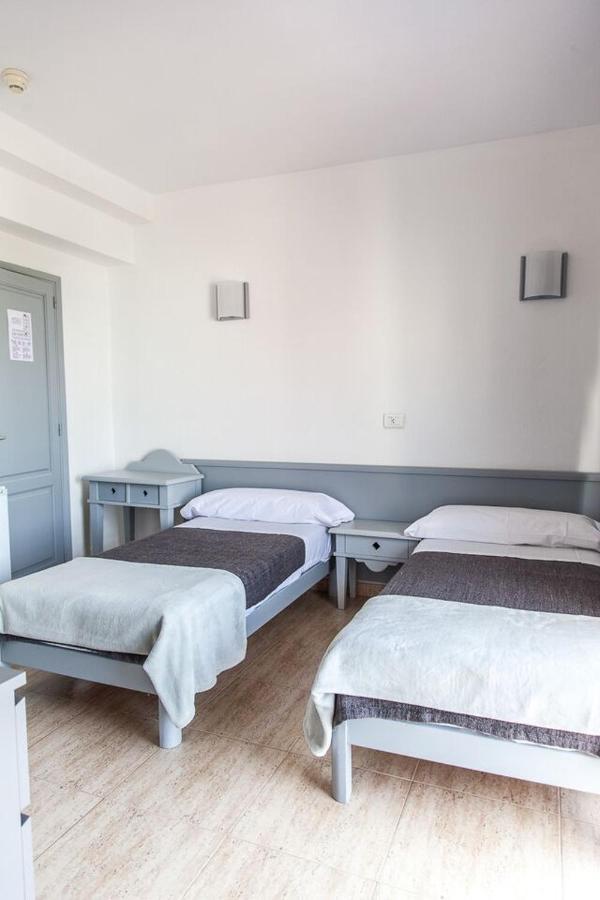 Hostal Apolo Guest house *
