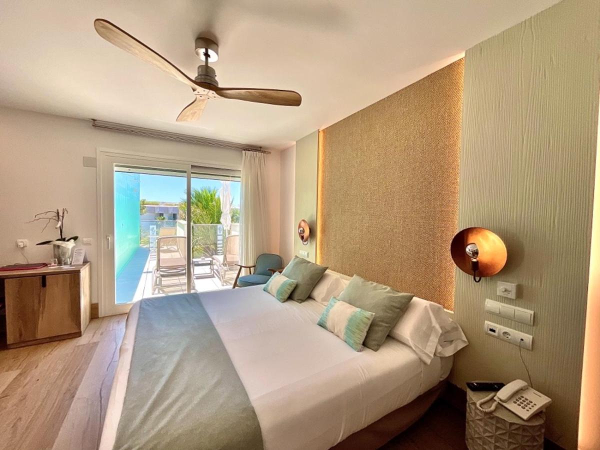 Lux Isla Hotel 3*