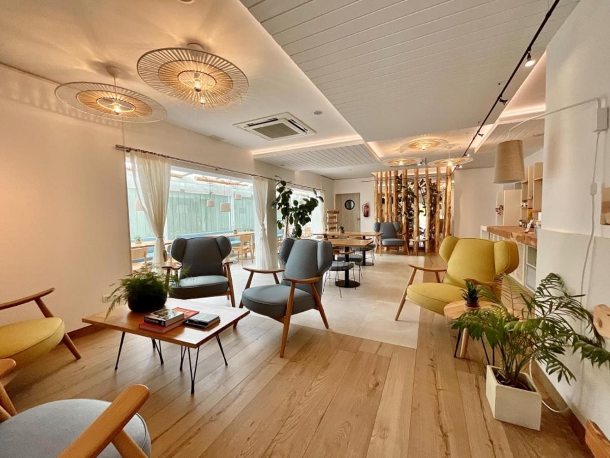 Lux Isla Hotel 3*