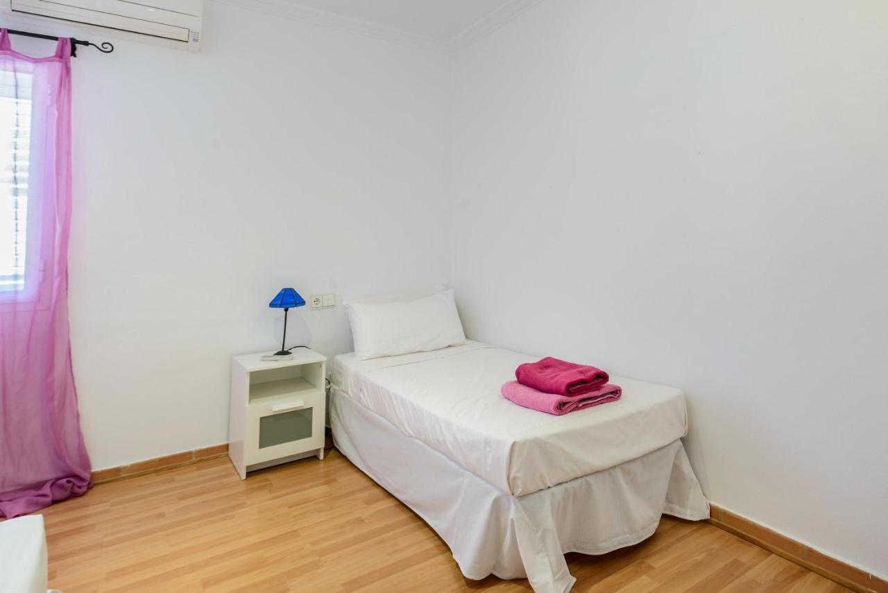 Casa La * Santa Eulària des Riu