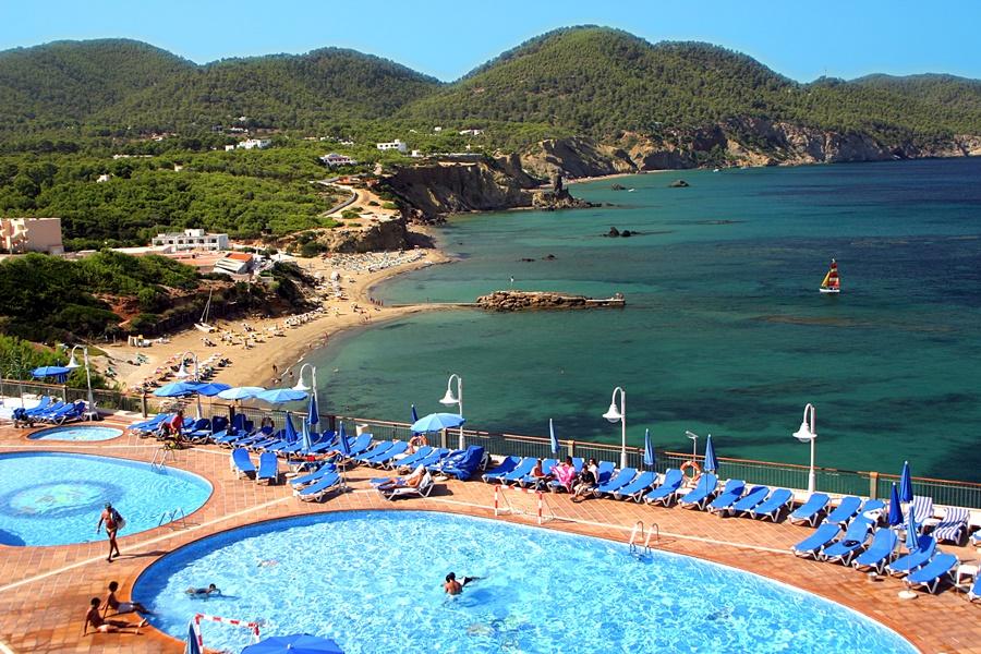 Hotel Invisa Club Cala Blanca Es Figueral