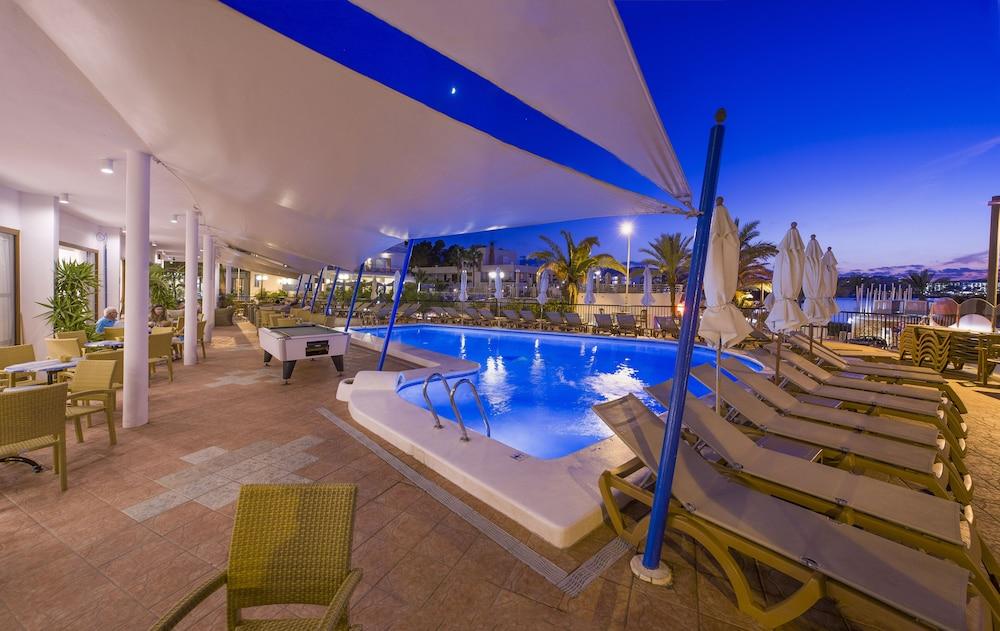 Hotel Osiris Ibiza 3*