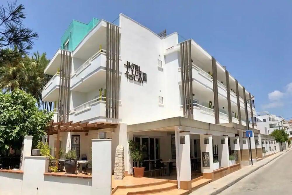 Hotel Lux Isla Talamanca (Ibiza)