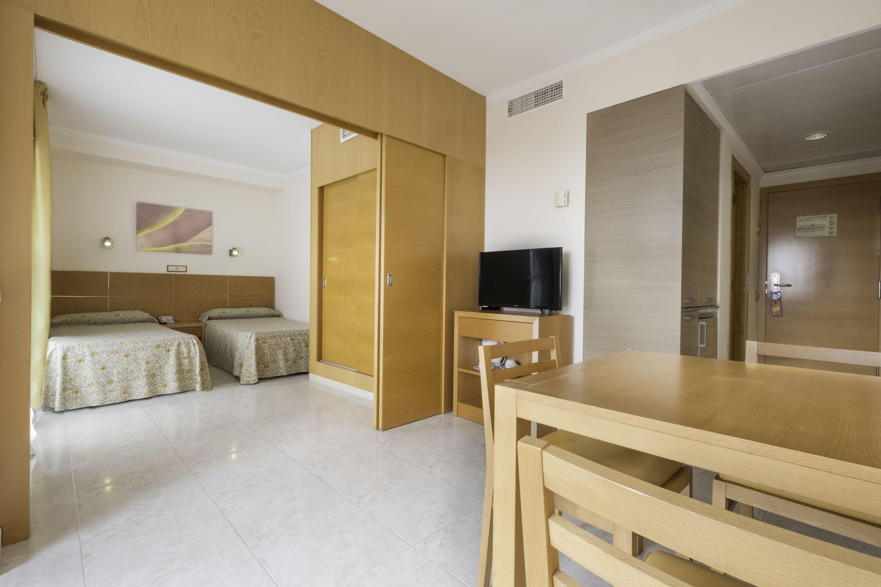 Moon Dreams Atlantic Hotel 4*