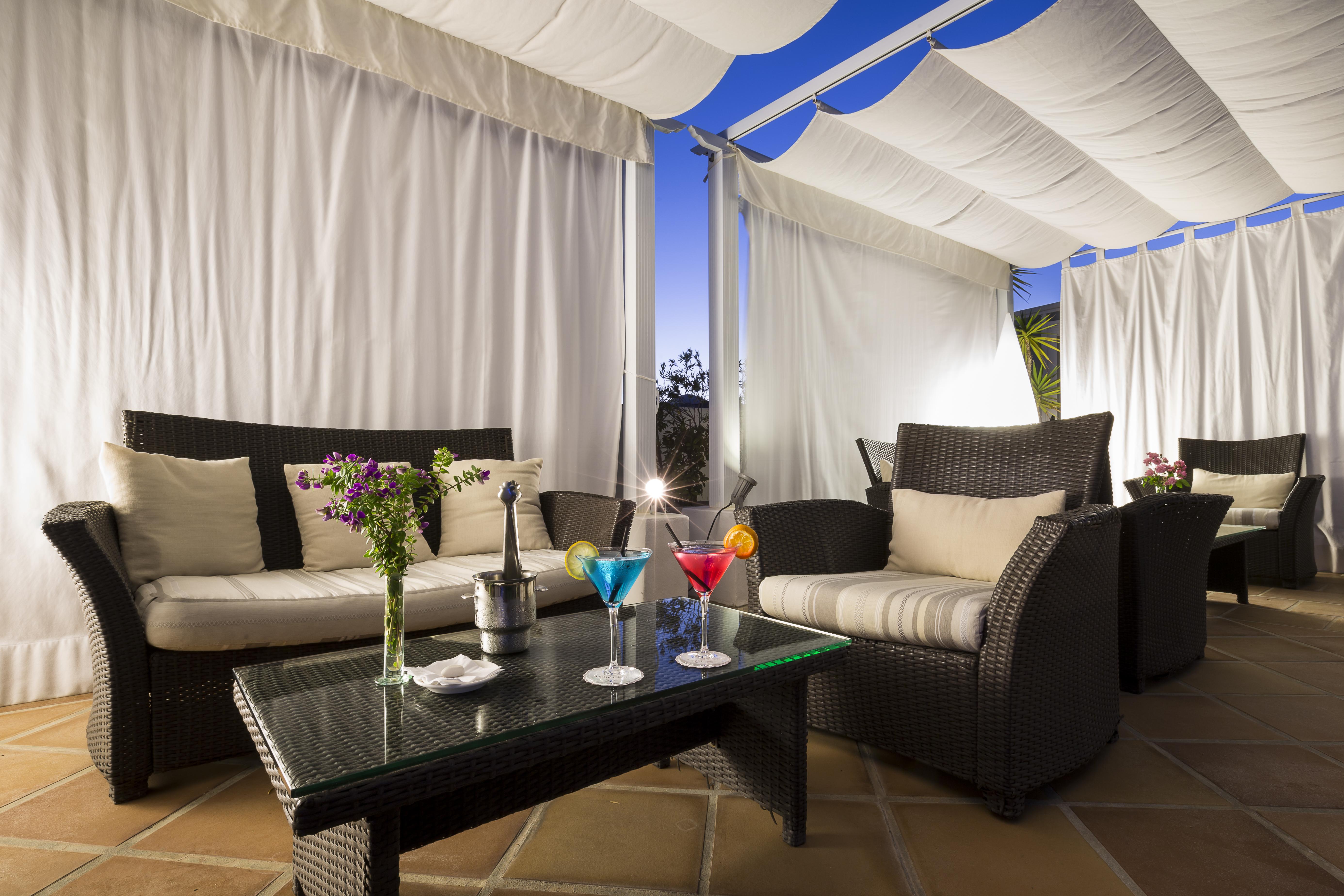 Royal Plaza Hotel