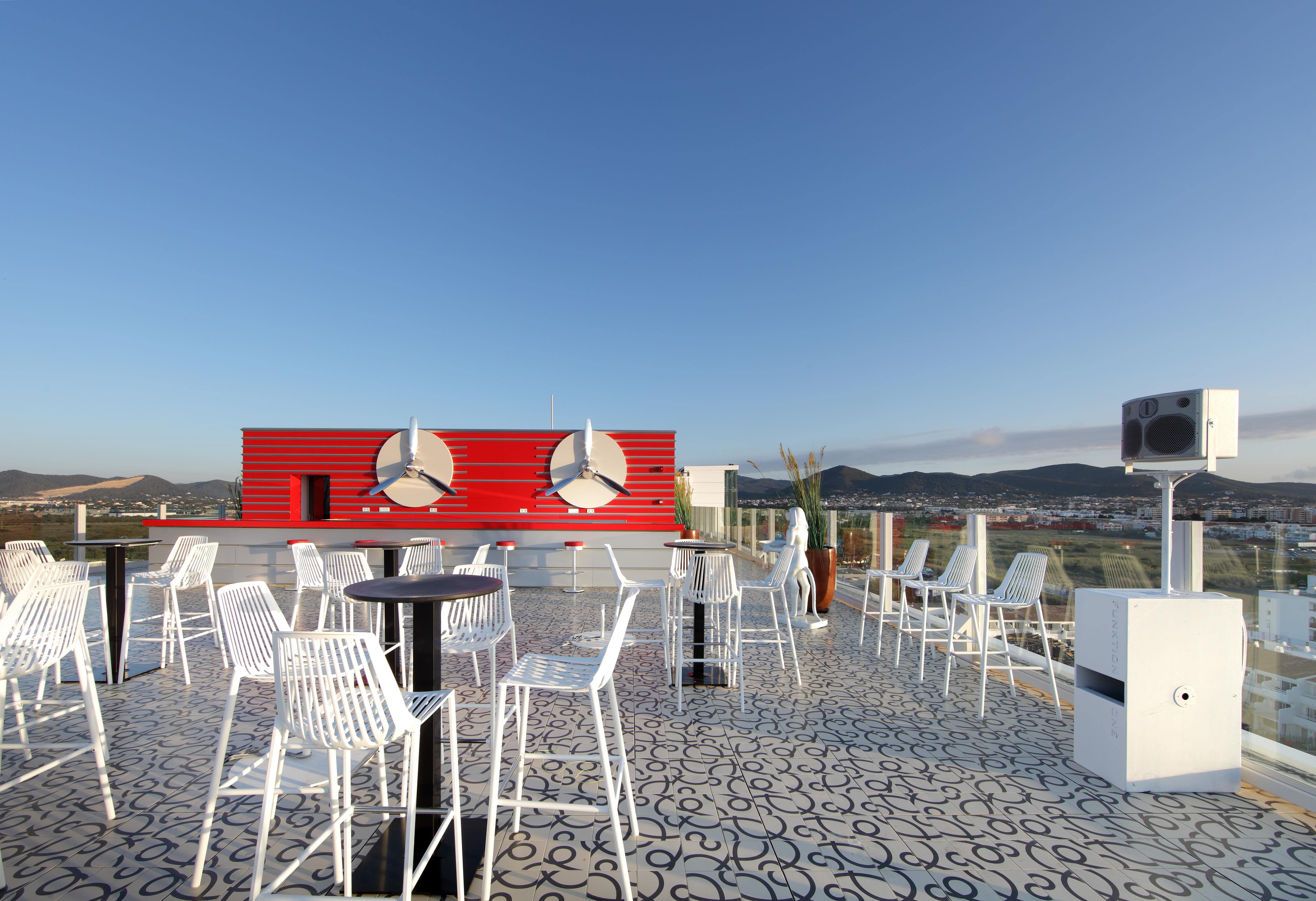 The Unexpected Ibiza - Adults Only - Ushuaia Club Entrance Included Hotel Platja d'en Bossa