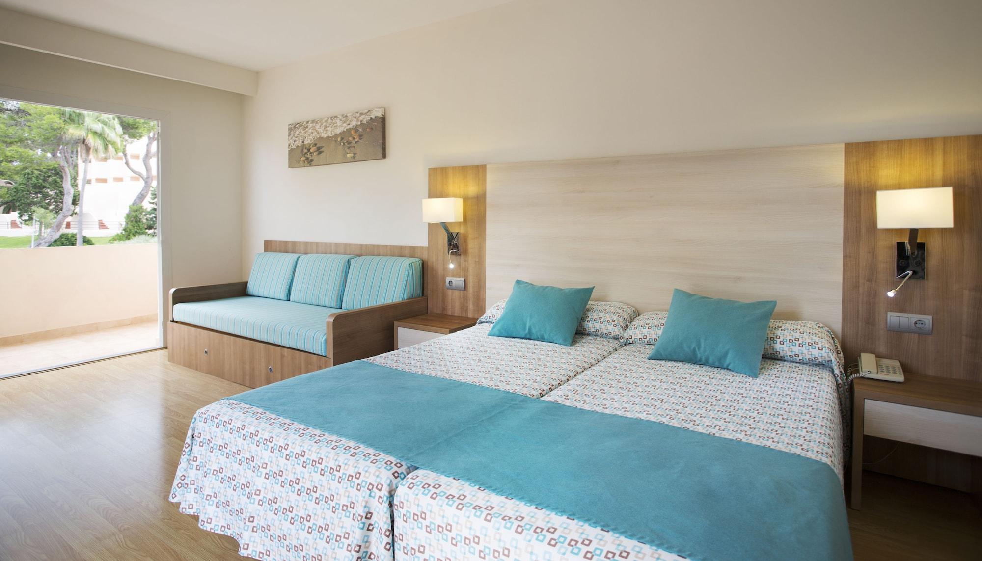 Invisa Club Cala Blanca