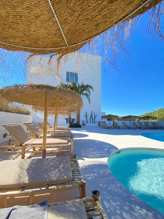 The Olive Boutique & * Cala Llonga (Ibiza)