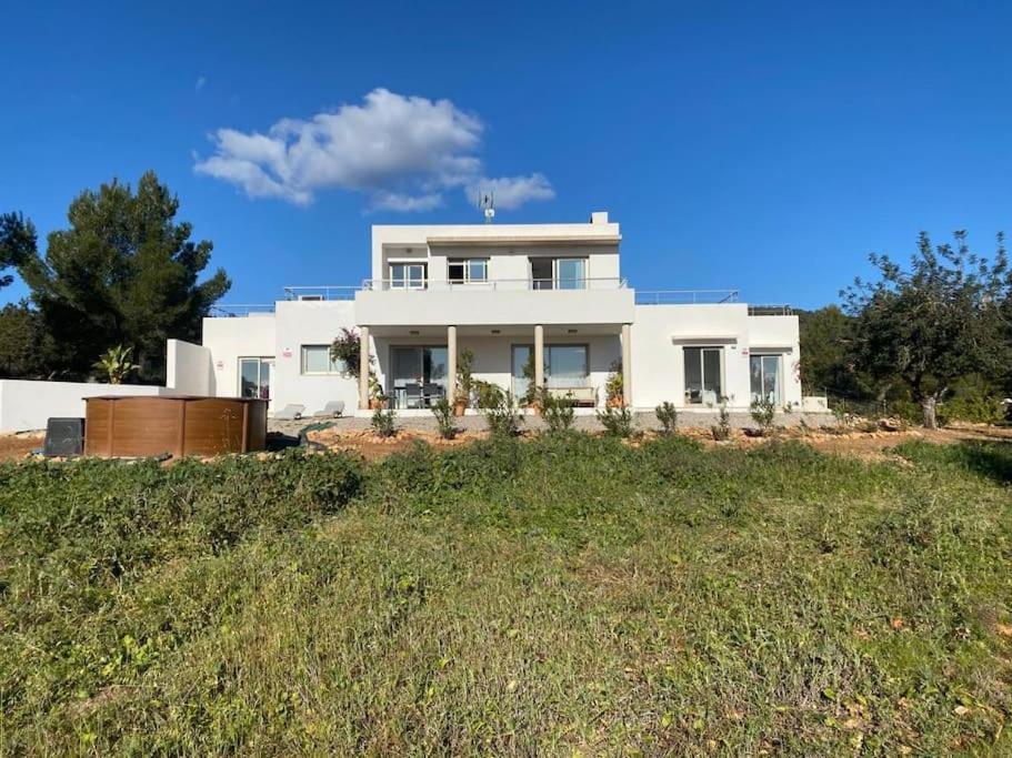 Modern In Cala Jondal Porroig Holiday home Sant Josep de sa Talaia