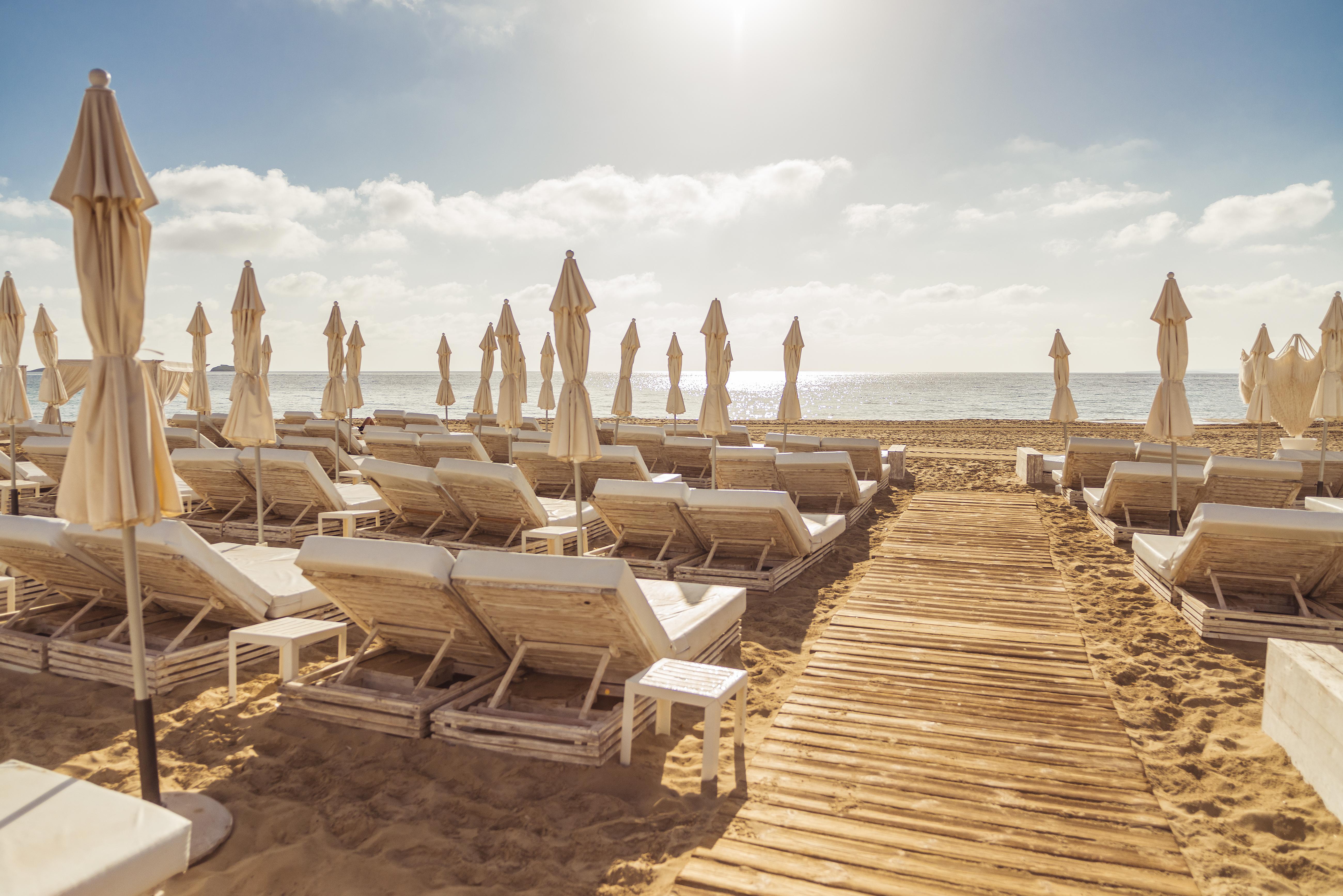 Hotel The Unexpected Ibiza - Adults Only - Ushuaia Club Entrance Included Platja d'en Bossa