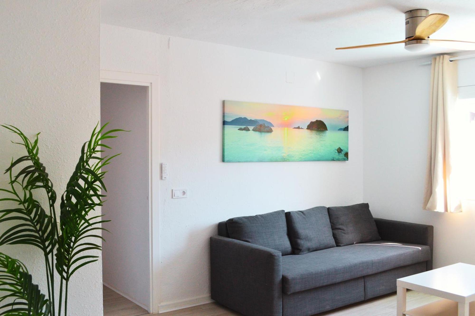 Cana Sofia * Cala Llonga (Ibiza)
