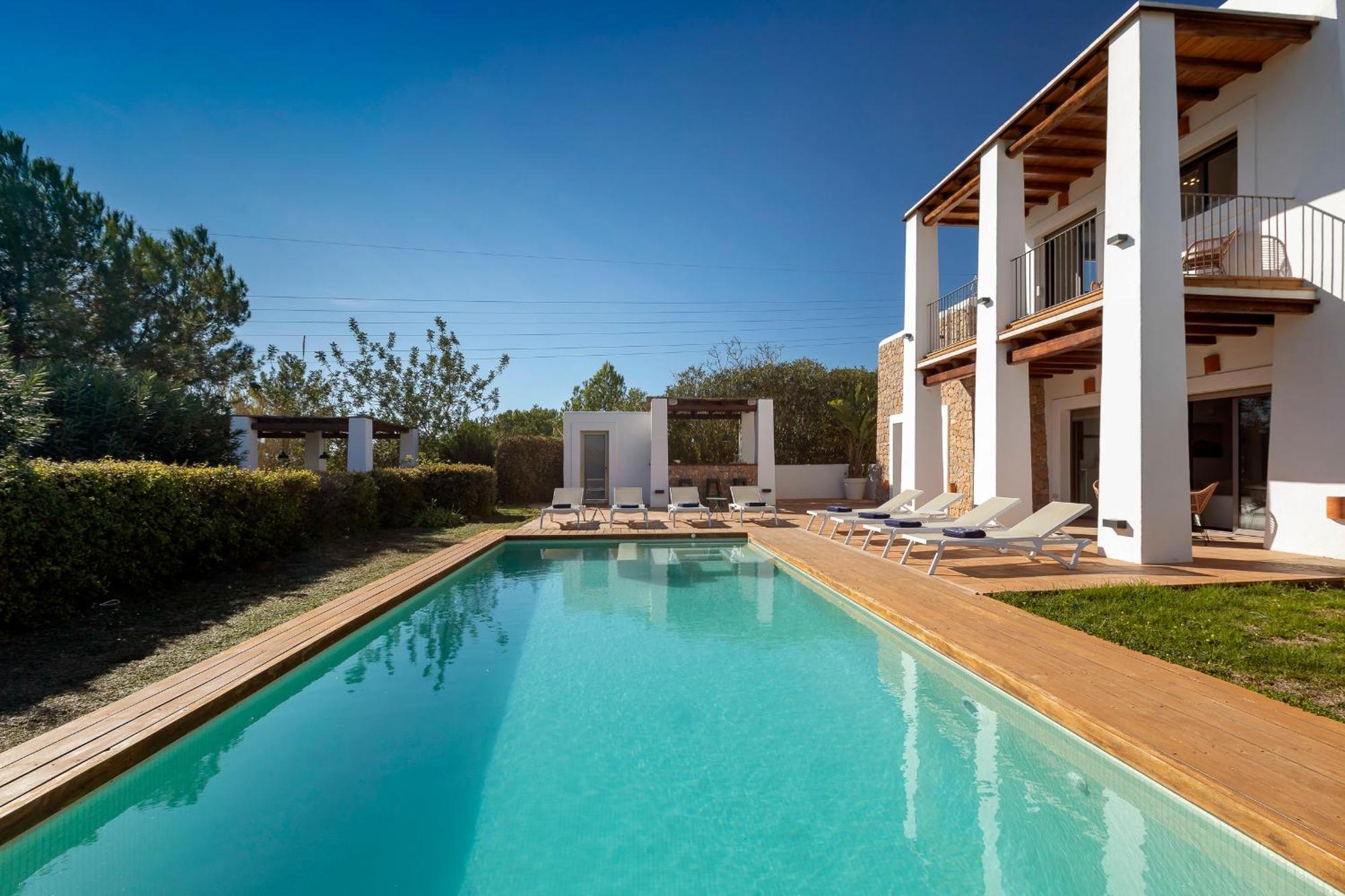 In Sleeps 10 To 12 Guests Villa Ibiza Town