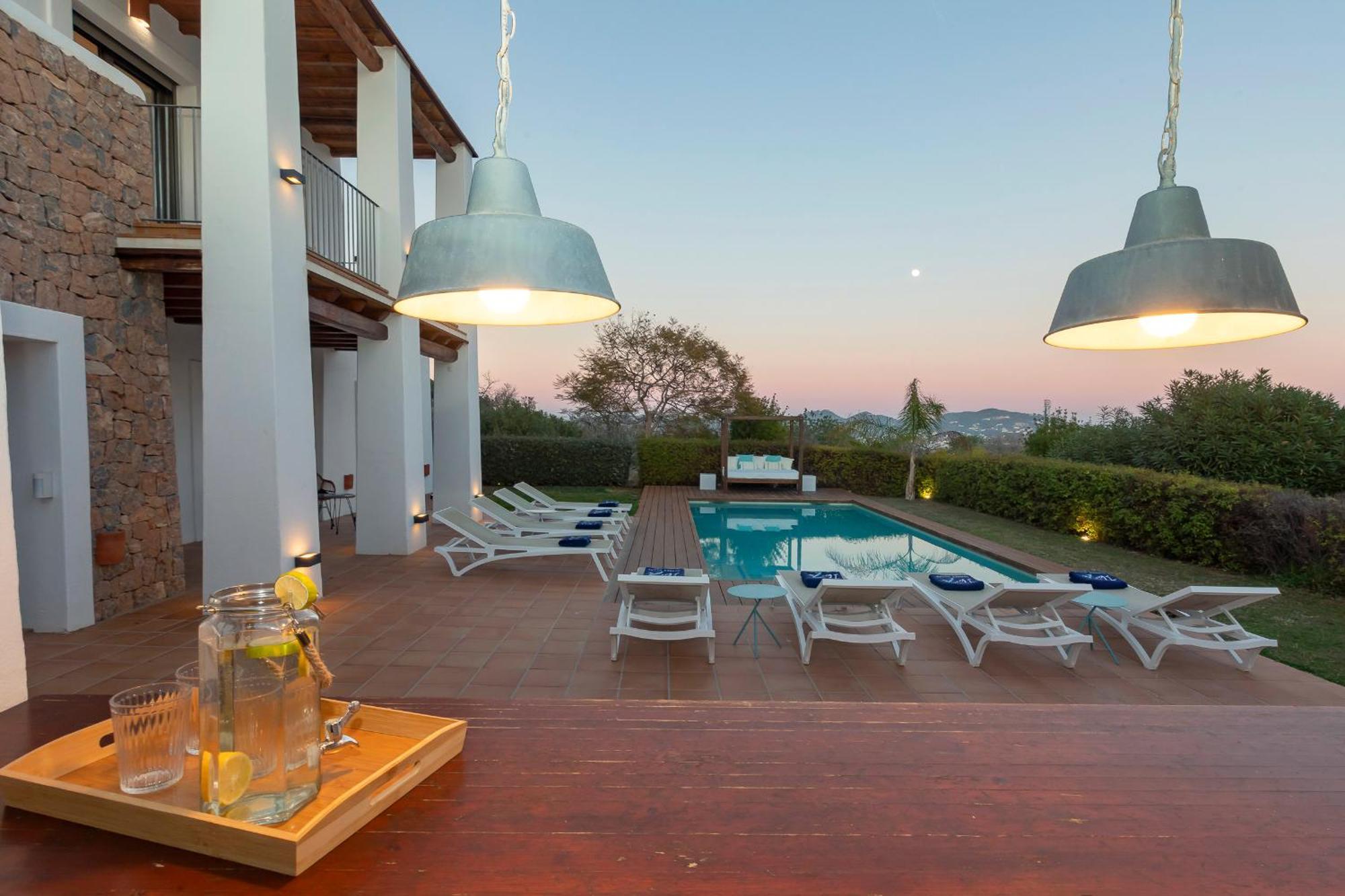 In Sleeps 10 To 12 Guests Villa Ibiza Town