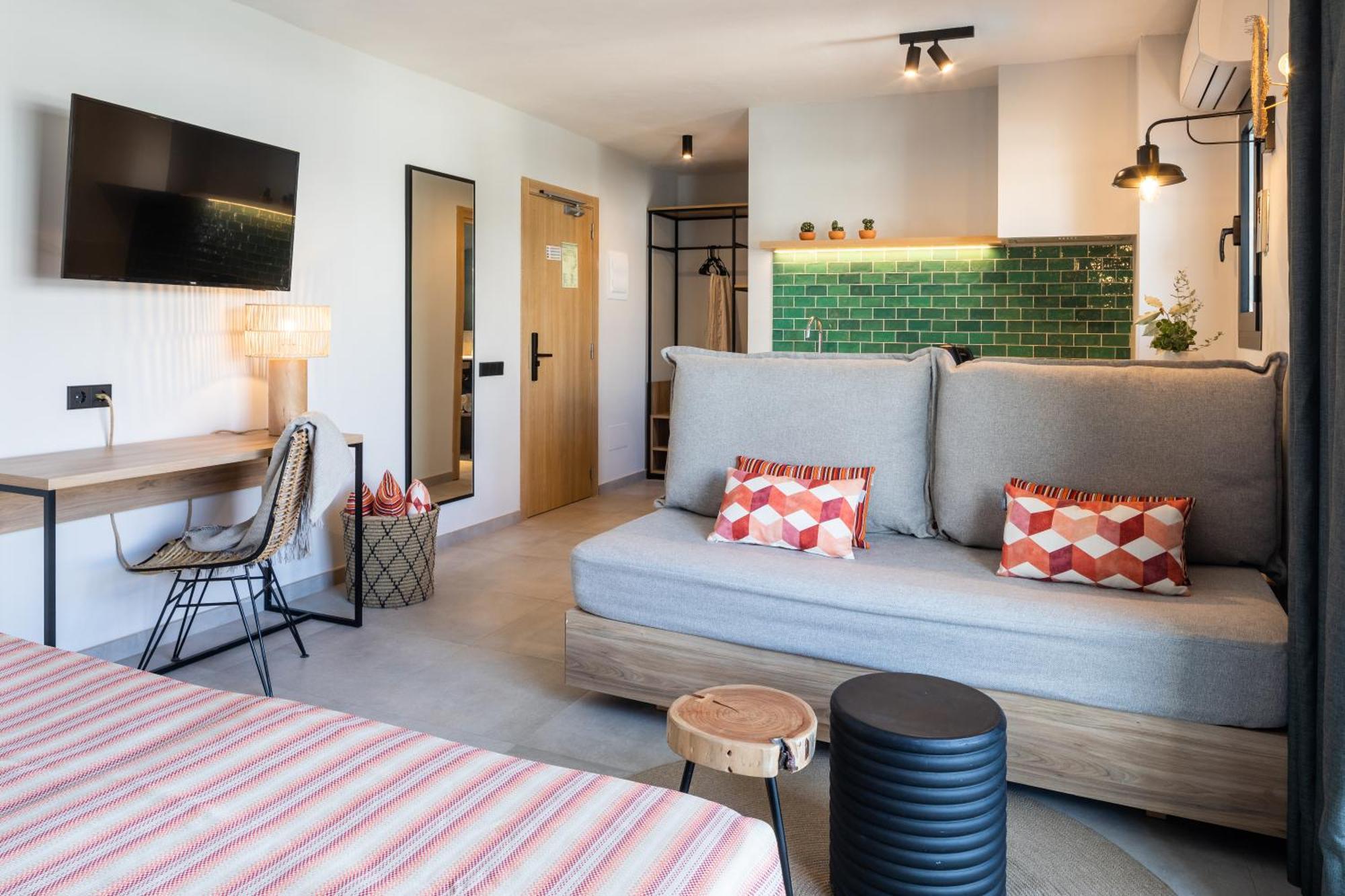 Aparthotel Casita Blanca - Adults Only 4*