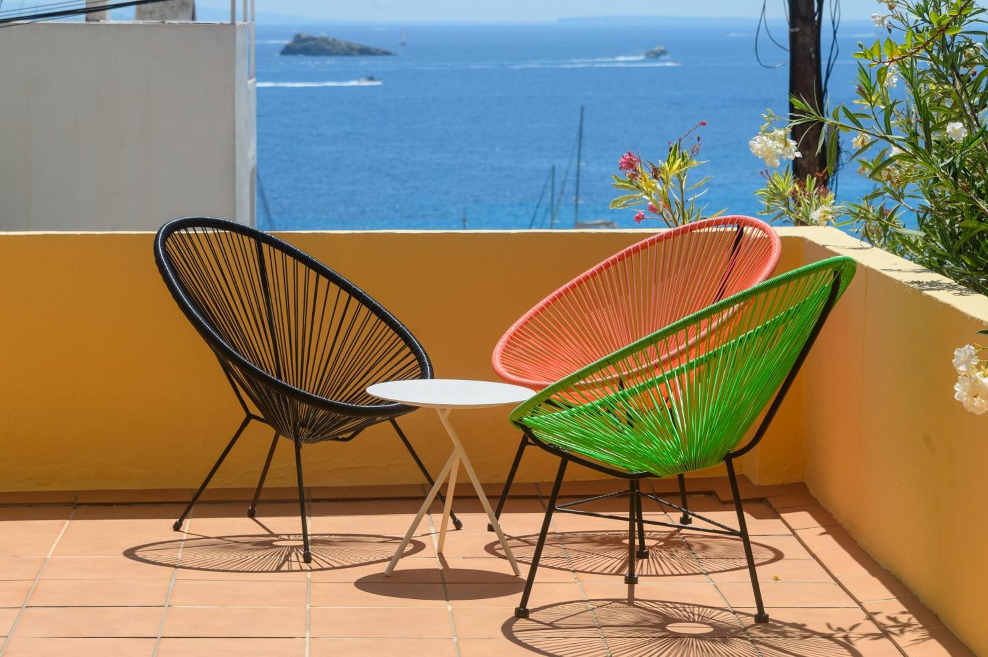 Aparthotel Cenit & Apts. Sol Y Viento 2*