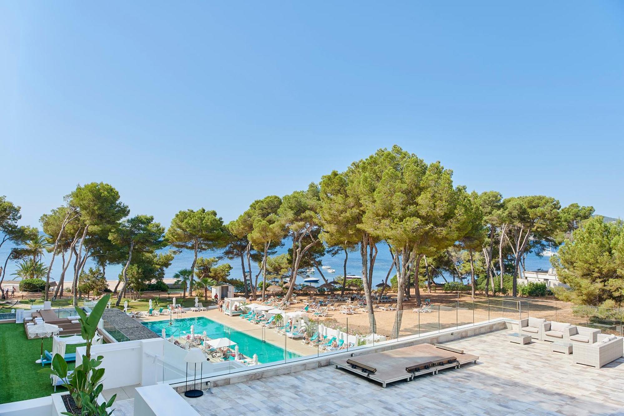 Iberostar Selection Santa Eulalia Adults-only Ibiza 4*