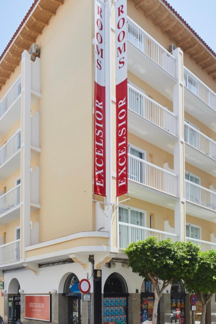 Excelsior Estudios&apartamentos