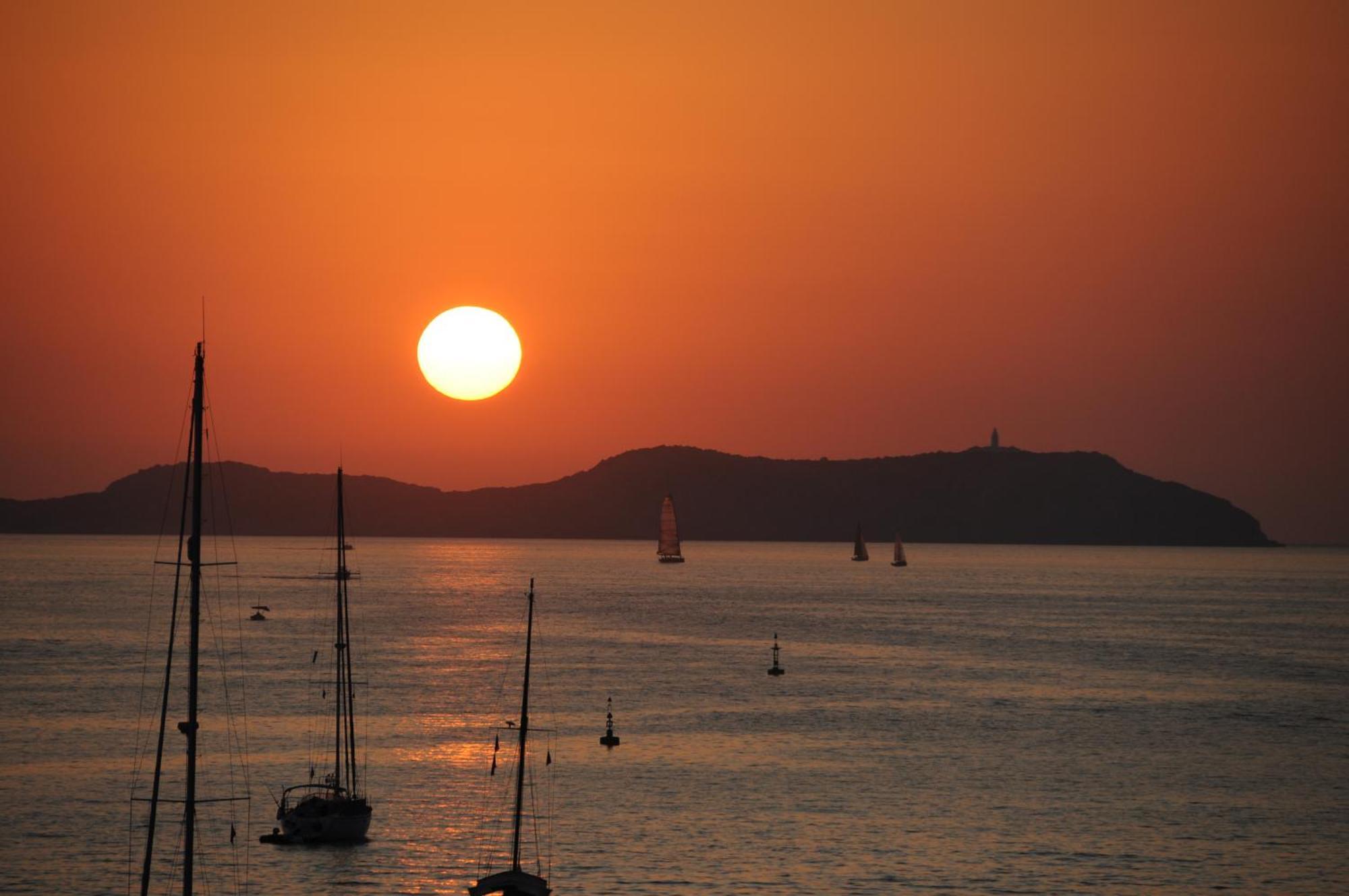 Hotel Osiris Ibiza 3*