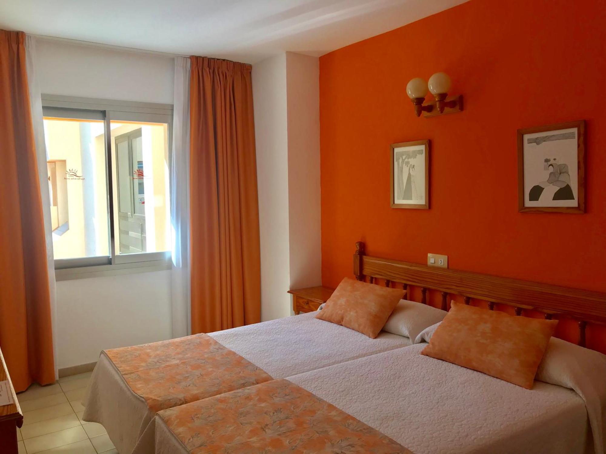 Aparthotel Jovial San Antonio (Ibiza)