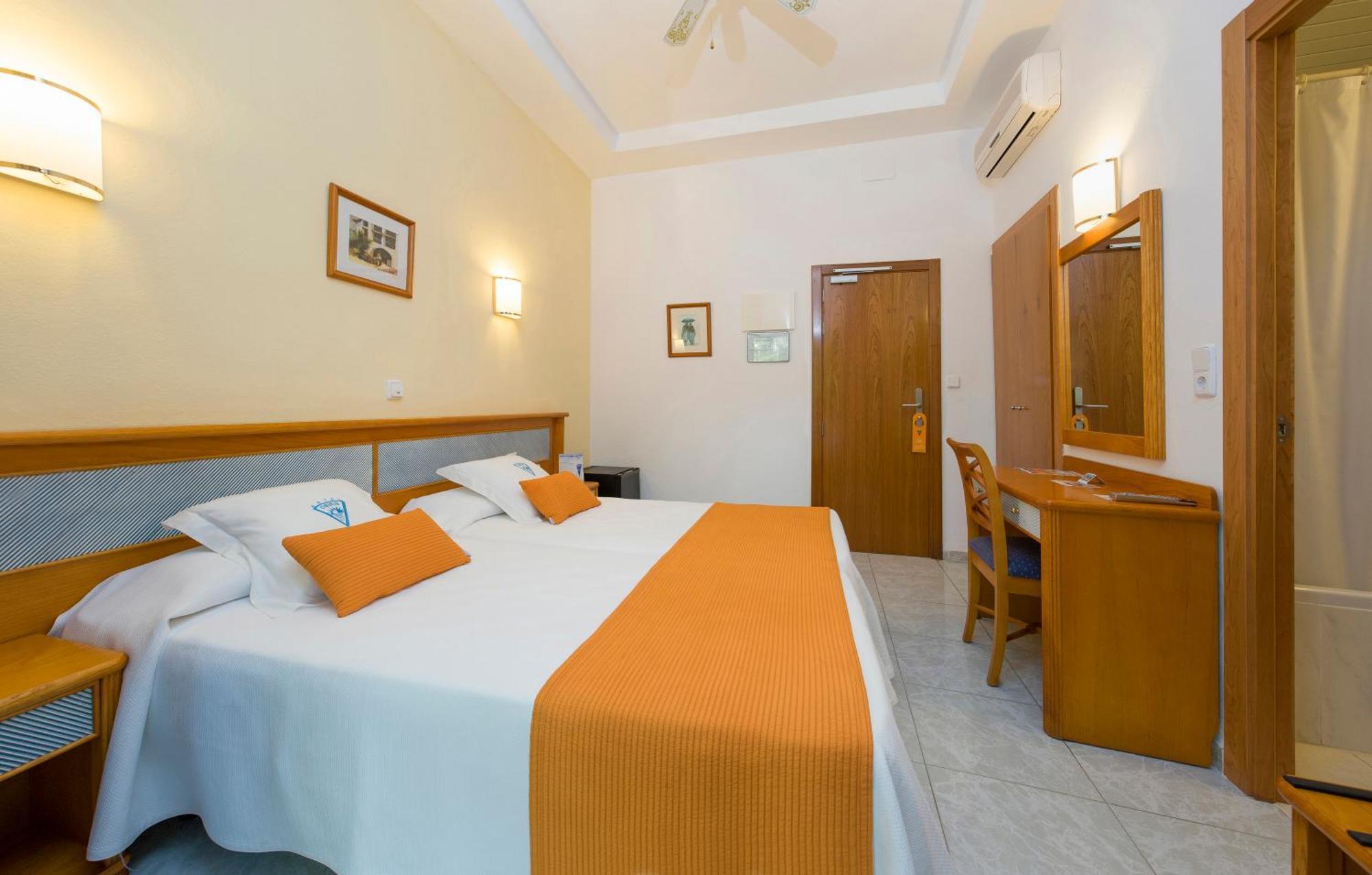 Osiris Ibiza San Antonio (Ibiza)