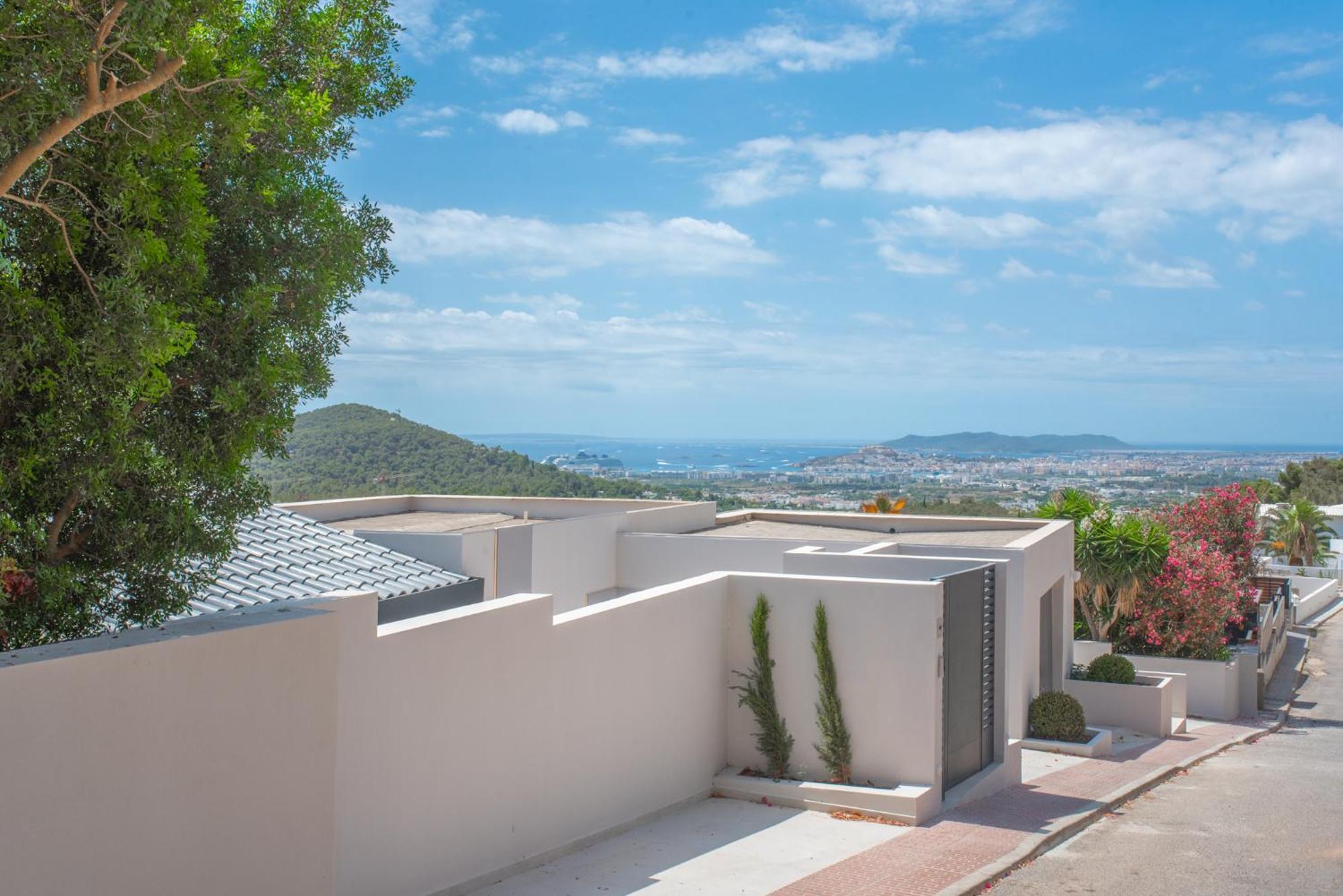 Casa Nonno - Modern With Sea View Near Town *