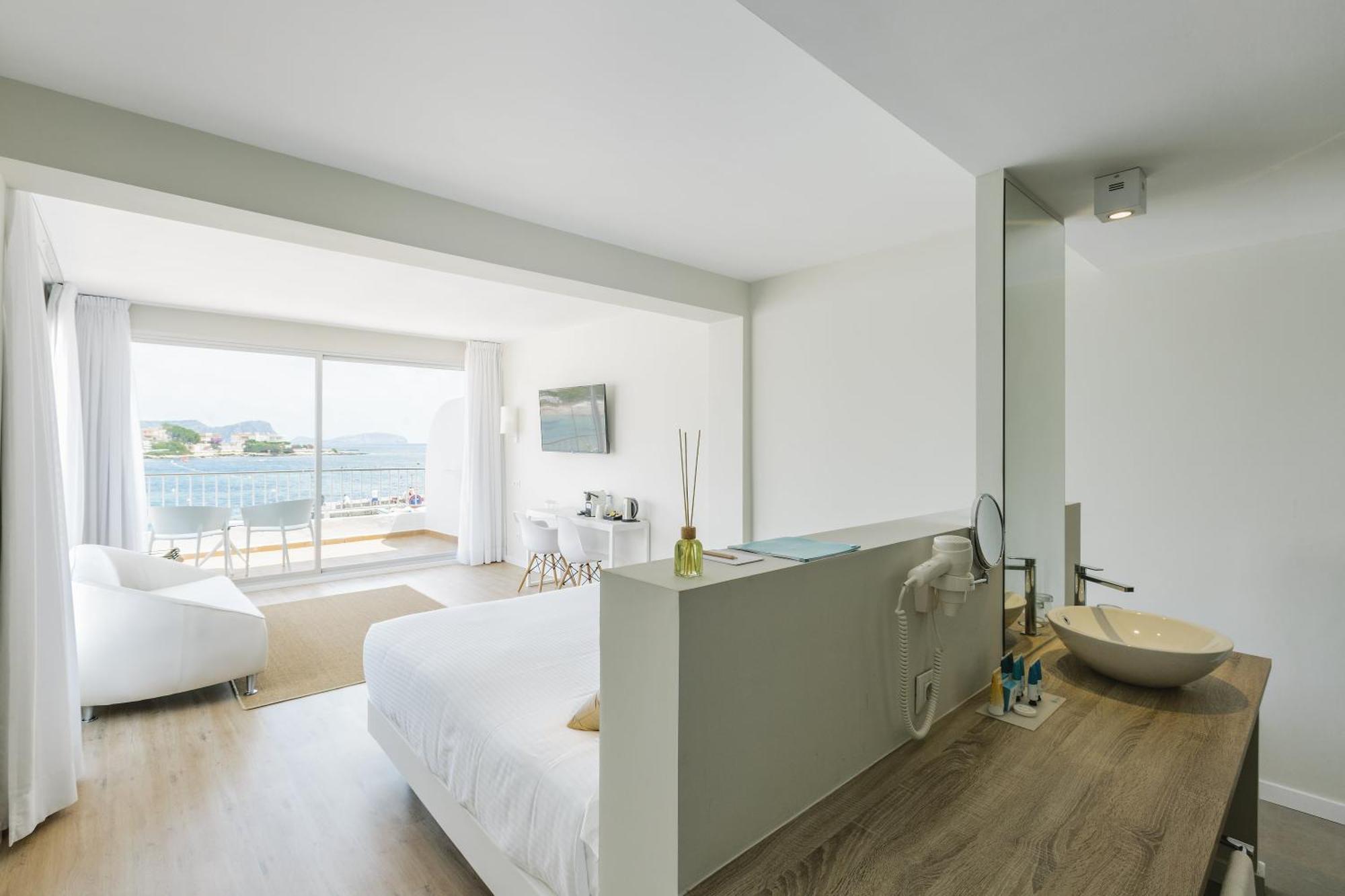 Hotel Aluasoul Ibiza - Adults Only 4*