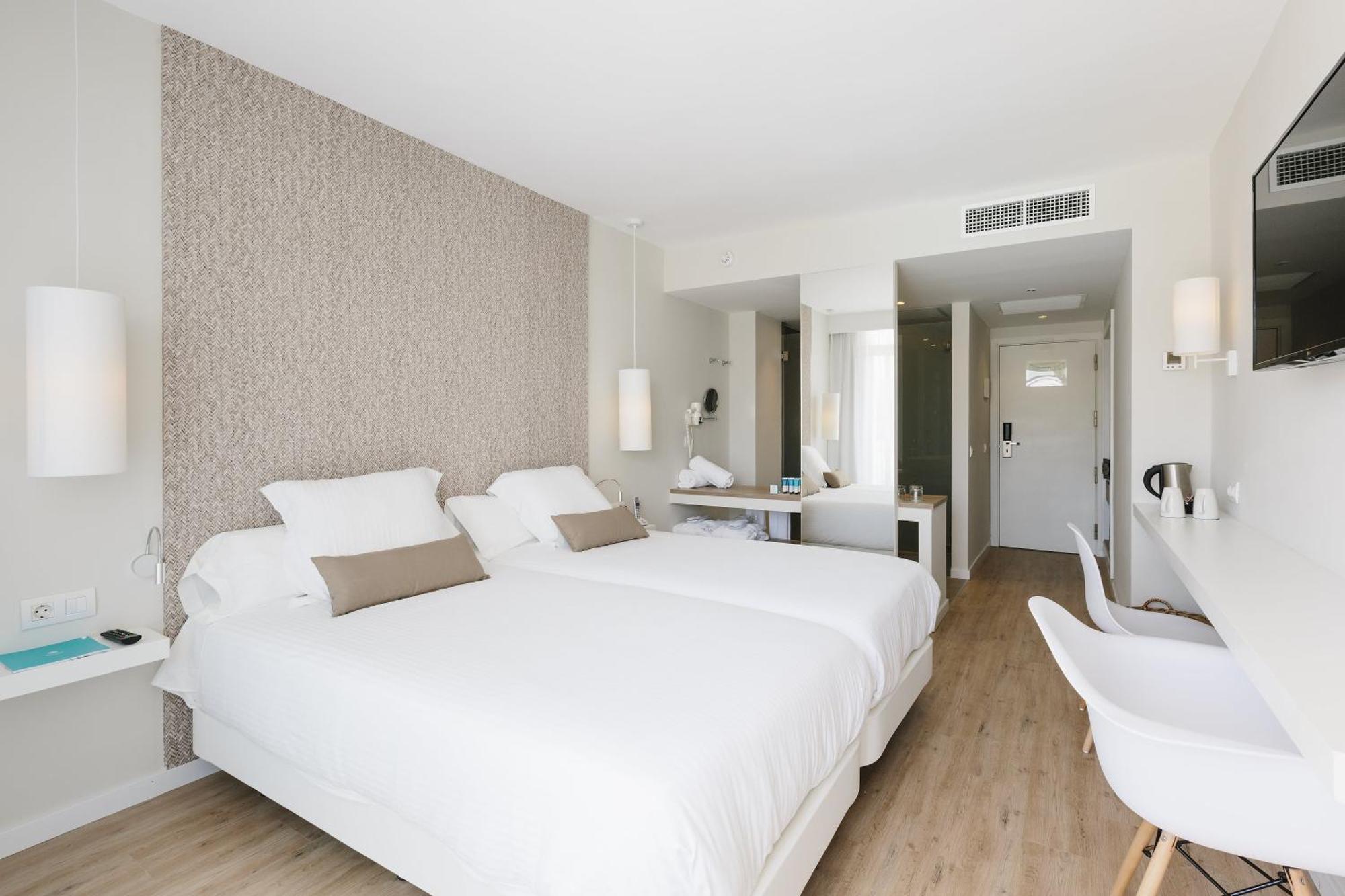 Aluasoul Ibiza - Adults Only Hotel Es Canar (Ibiza)