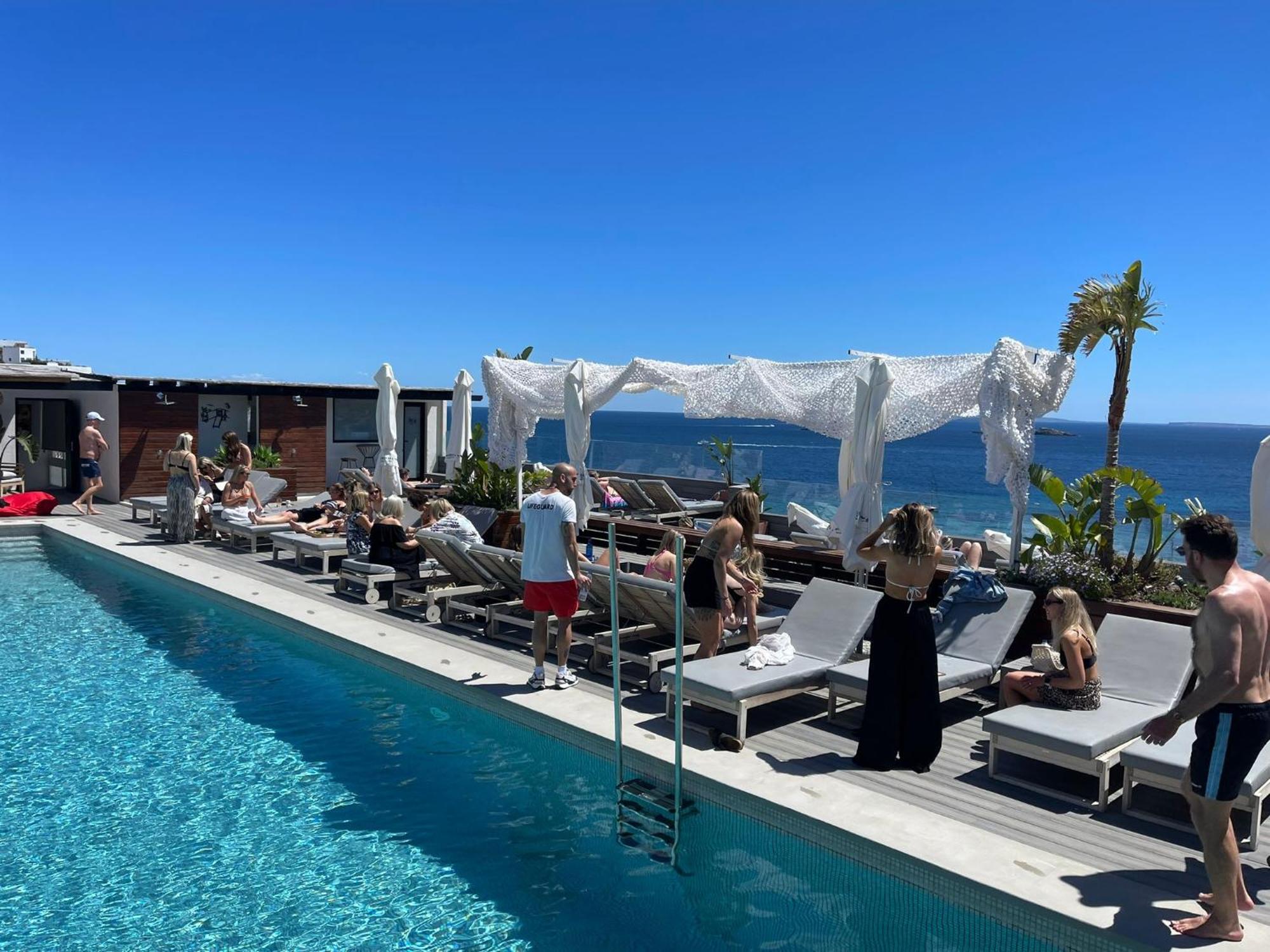 Aparthotel Cenit & Apts. Sol Y Viento Cidade de Ibiza