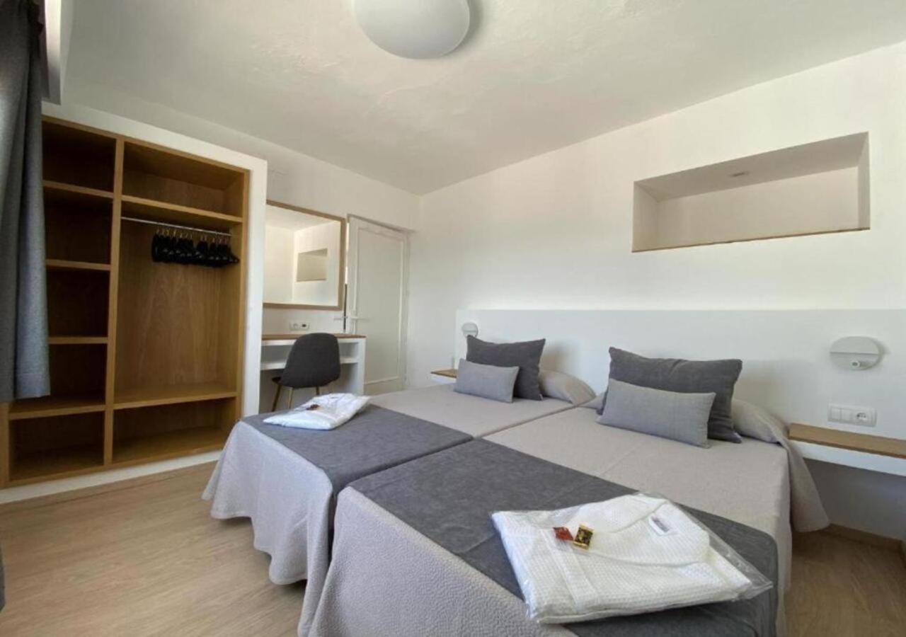 Aparthotel Cenit & Apts. Sol Y Viento Cidade de Ibiza