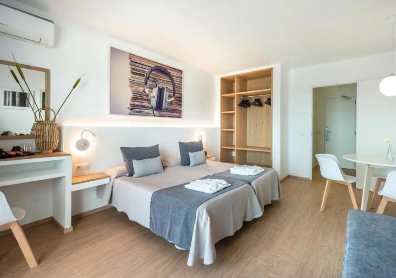 Aparthotel Cenit & Apts. Sol Y Viento