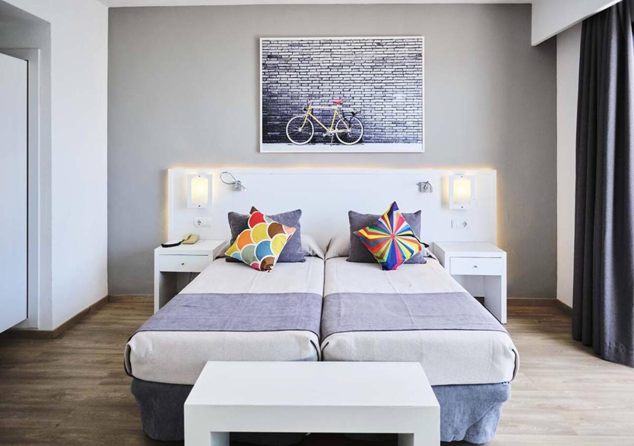 Cenit & Apts. Sol Y Viento Aparthotel