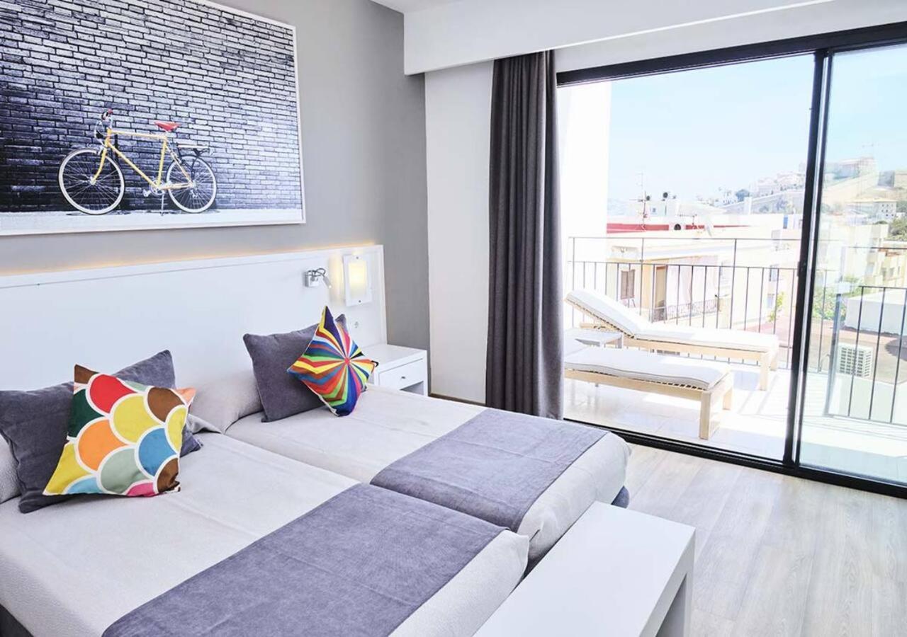 Cenit & Apts. Sol Y Viento 2* Cidade de Ibiza