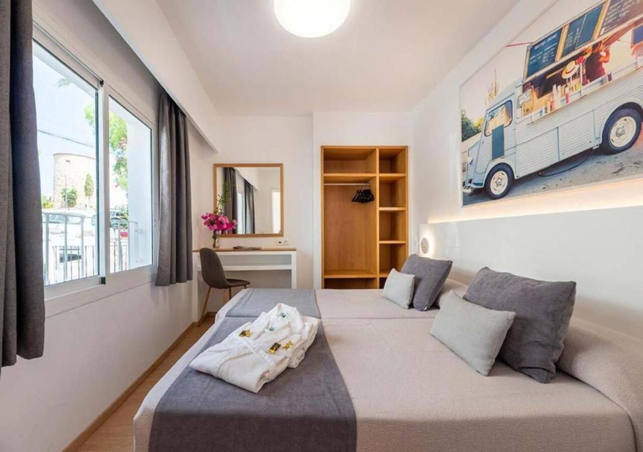 Cenit & Apts. Sol Y Viento Aparthotel Cidade de Ibiza