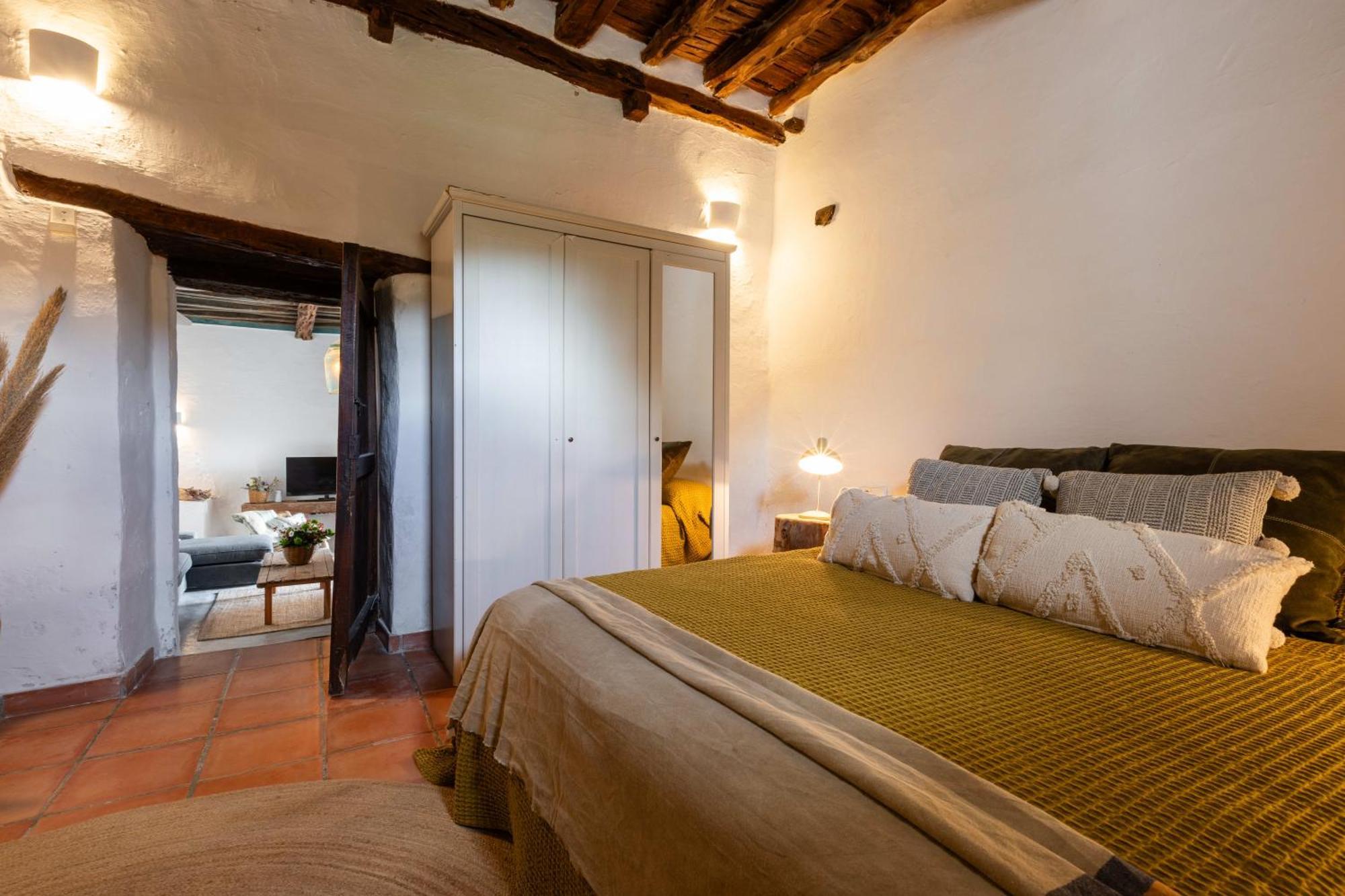 New! Cas Orvais * BALEARIC ISLANDS