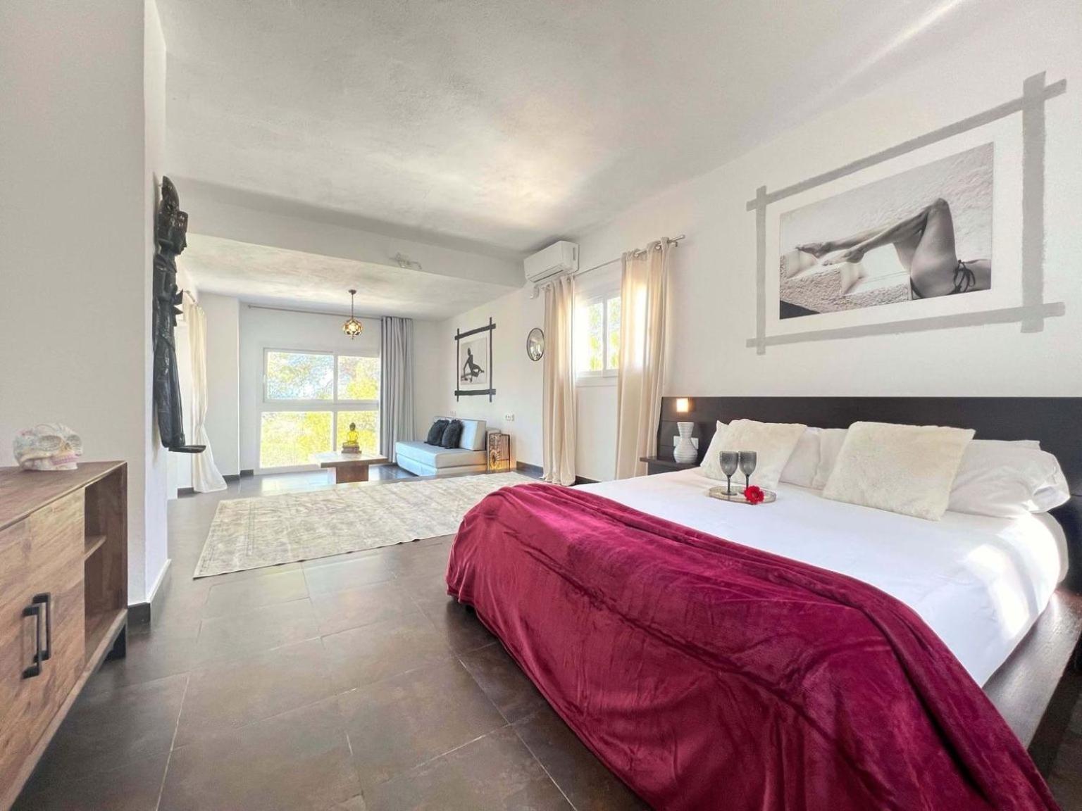 Sunset Bay Villa