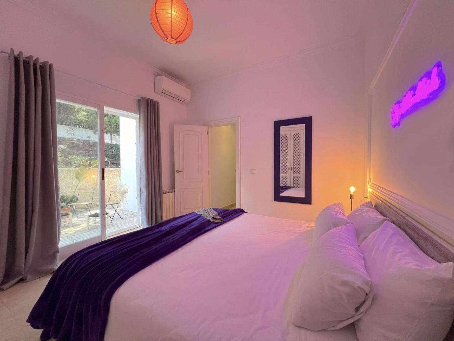 Sunset Bay Villa *