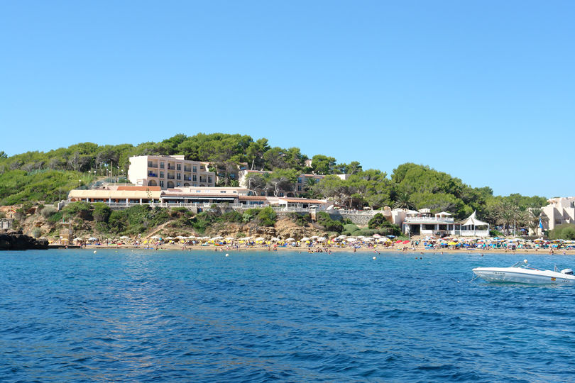 Invisa Club Cala Blanca Hotel Es Figueral