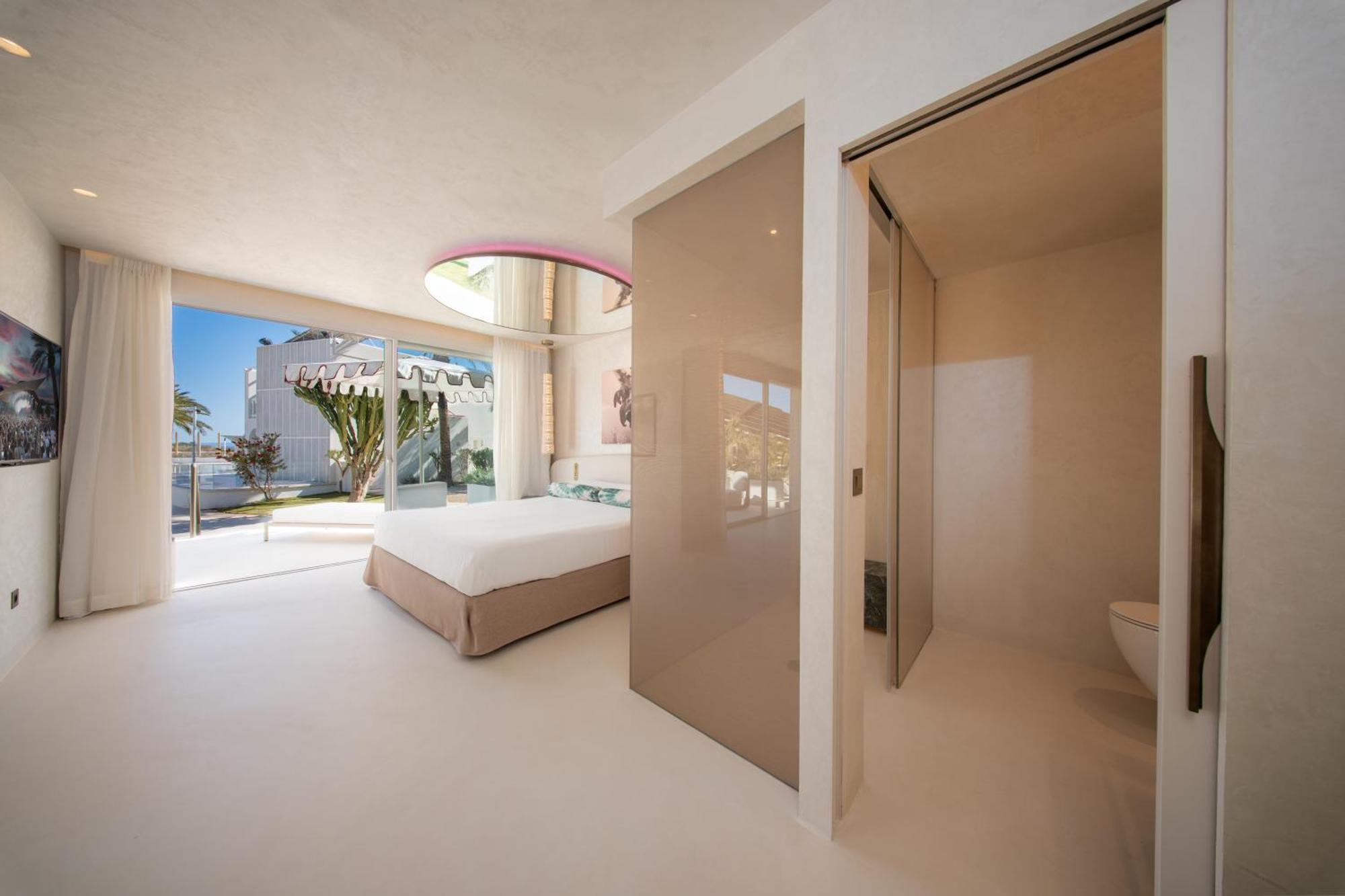 Destino Five Ibiza - New (adults Only) Playa De Talamanca