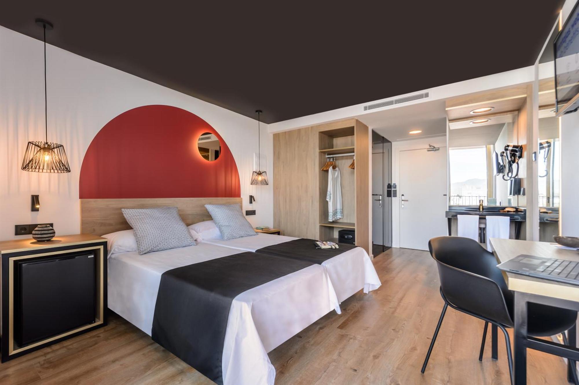 Hotel Piscis Park - Solo Adultos